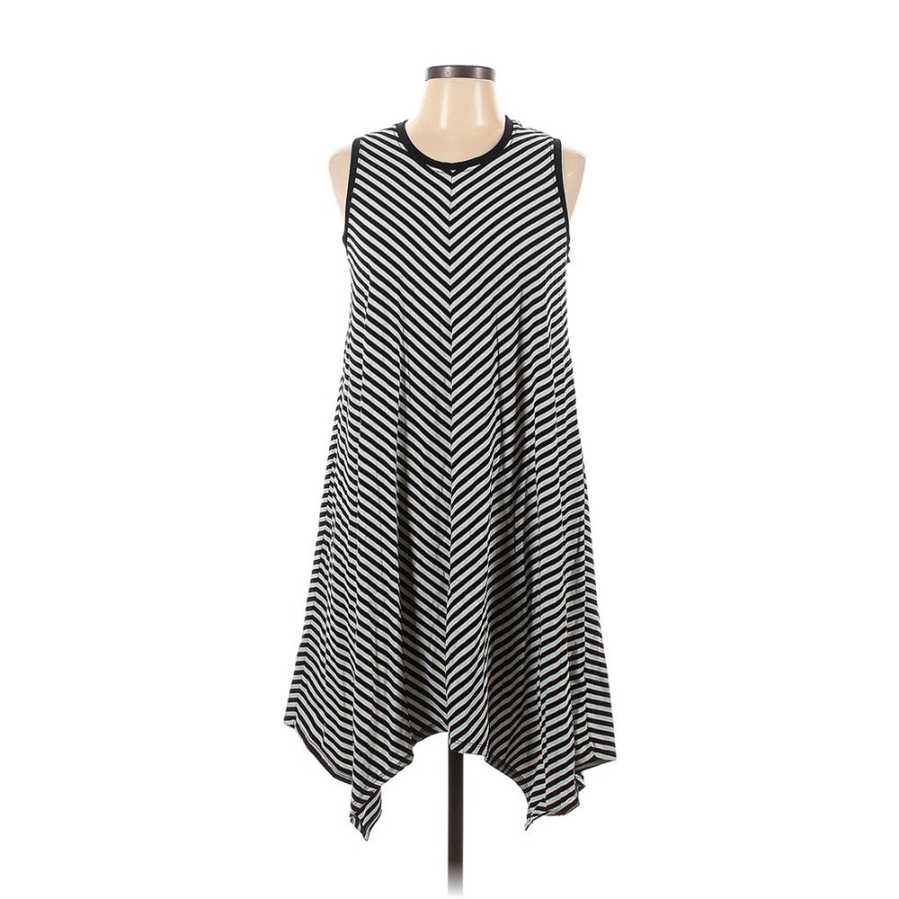 Mossimo Black White Chevron Striped Dress